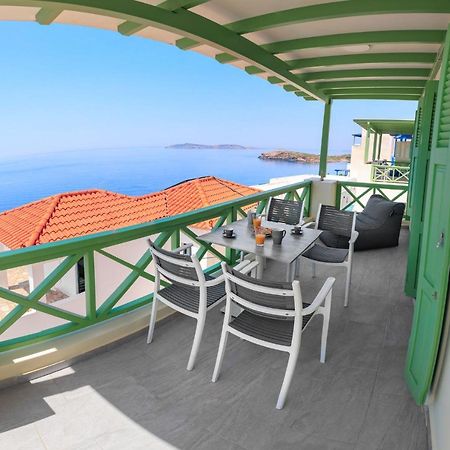 Corali Suites Andros Batsíon Exterior foto