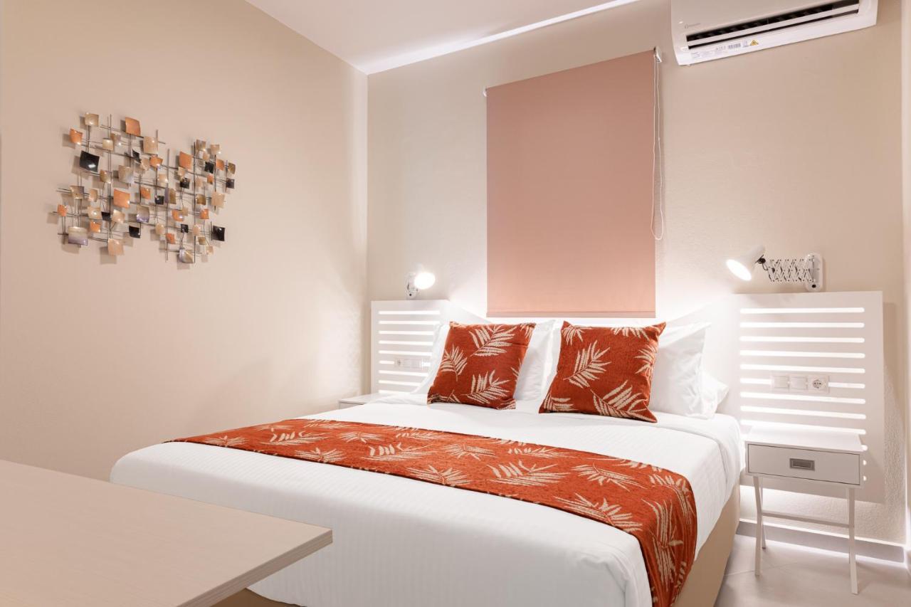 Corali Suites Andros Batsíon Exterior foto