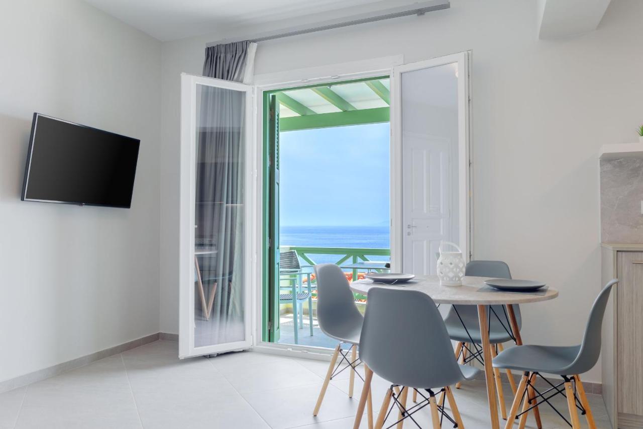 Corali Suites Andros Batsíon Exterior foto