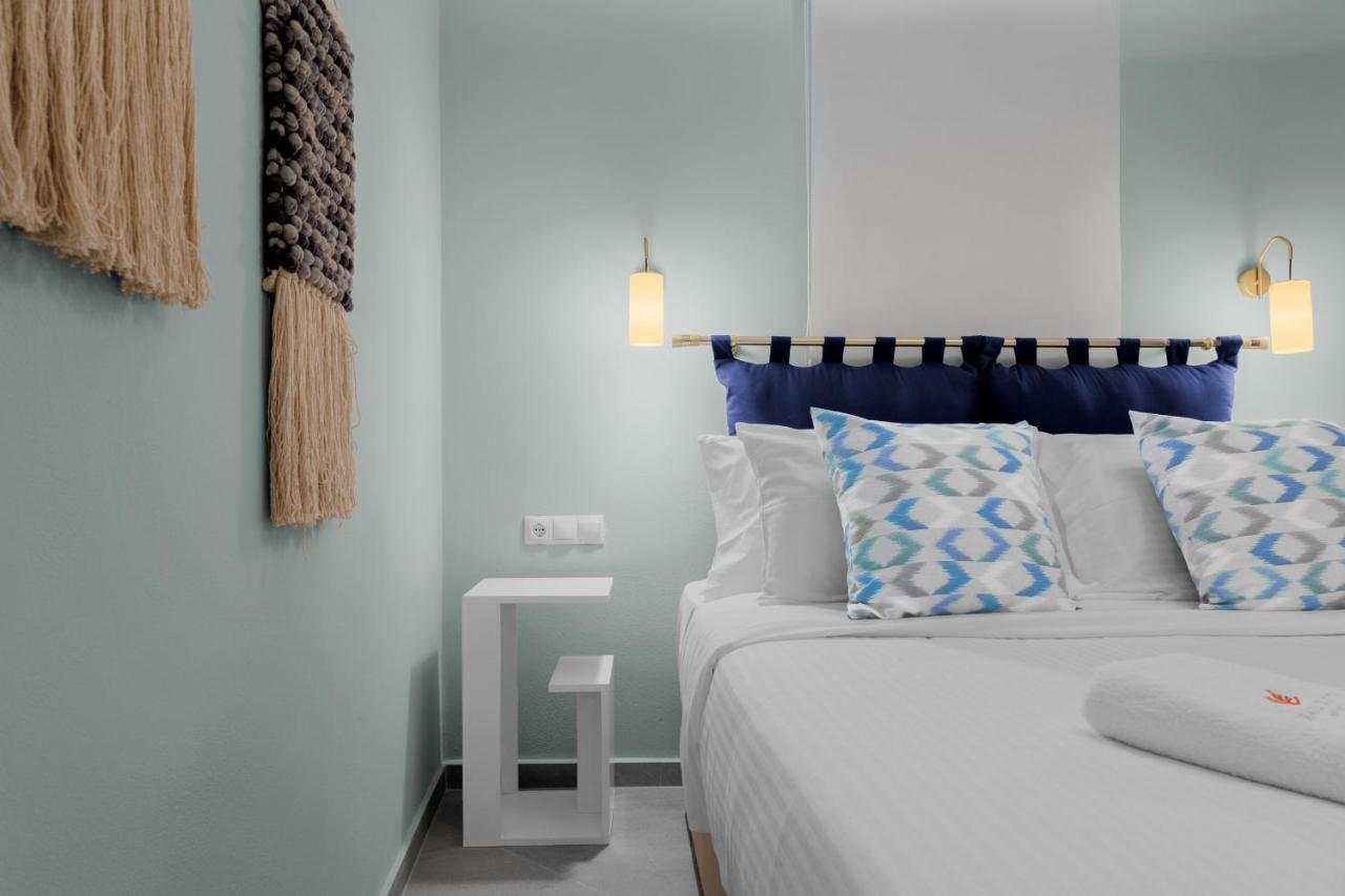 Corali Suites Andros Batsíon Exterior foto