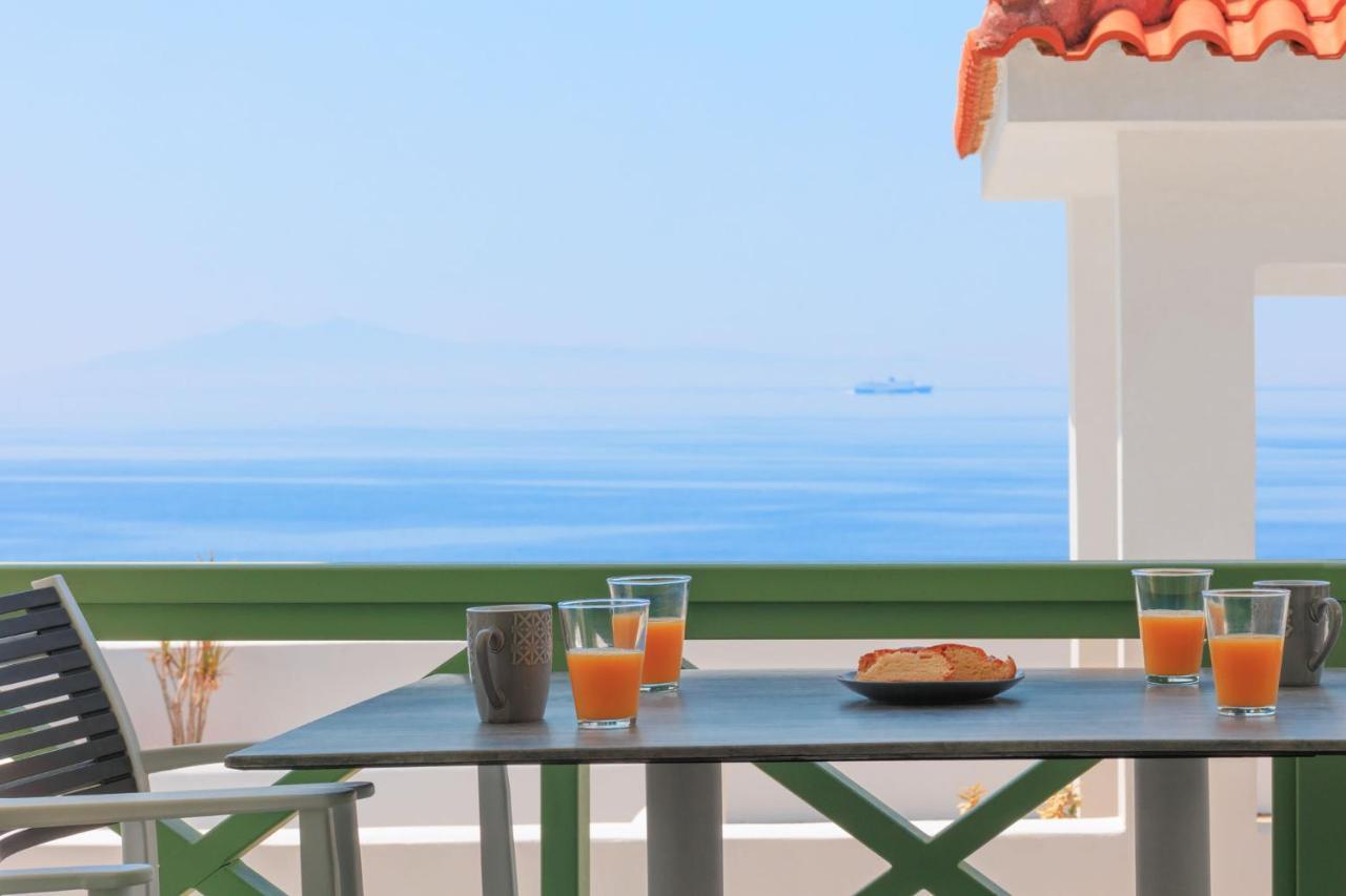 Corali Suites Andros Batsíon Exterior foto