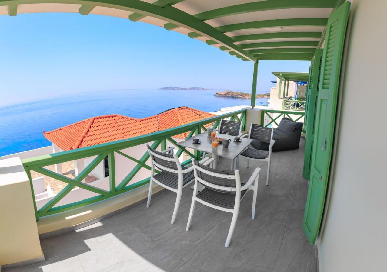 Corali Suites Andros Batsíon Exterior foto